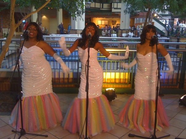 DreamgirlsTVStationPerformance