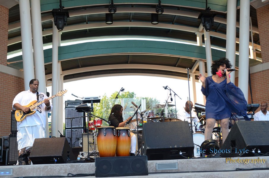 LainiandBandCCHills71913